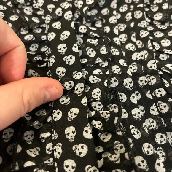 Torrid Georgette Ruffle Front Flutter Sleeve Blouse with Skulls - Picture 4 of 9